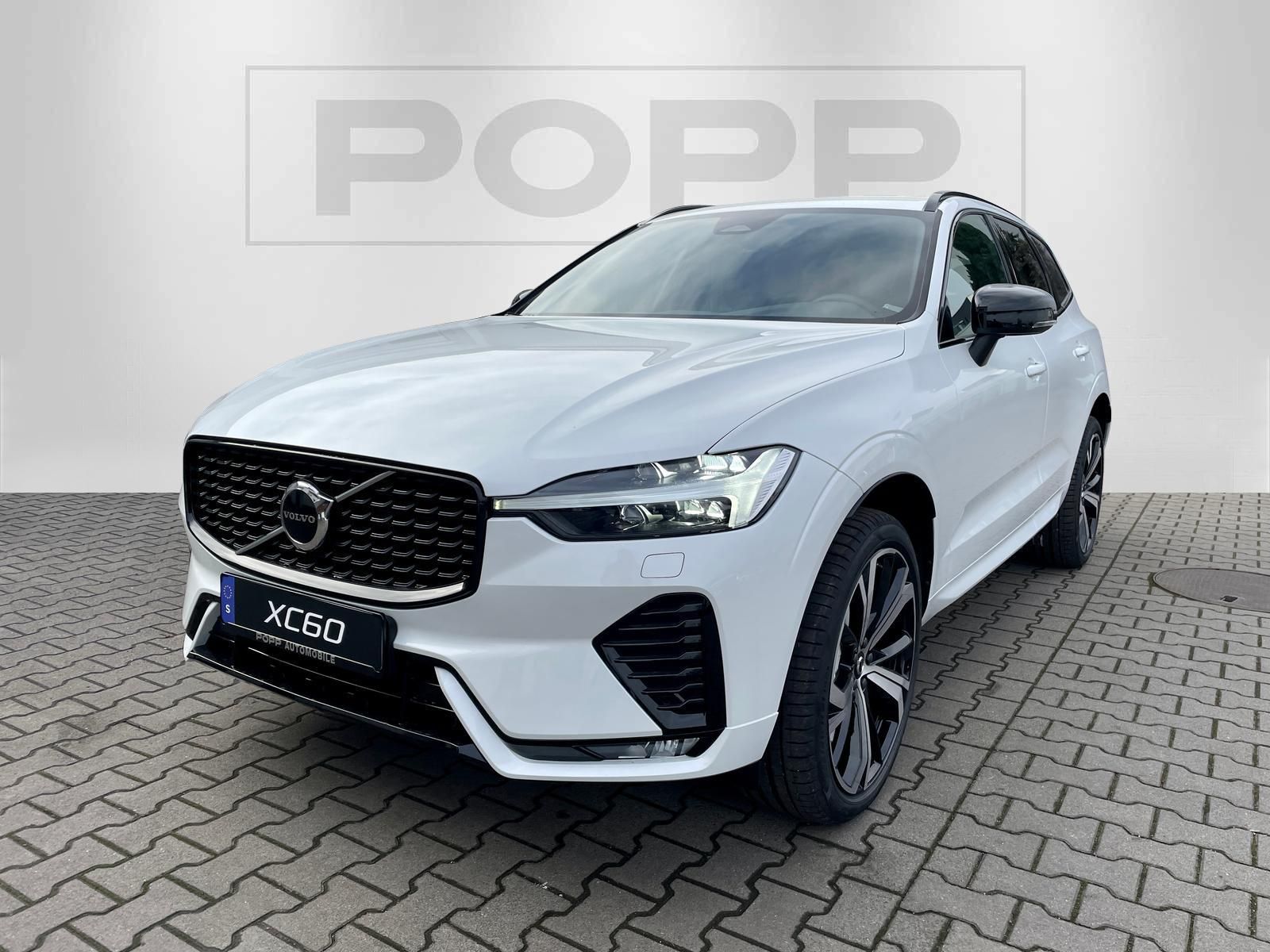Volvo XC60 B4 AWD Plus Dark 4xSHZ ACC BLIS FHZ STDHZ foto 1