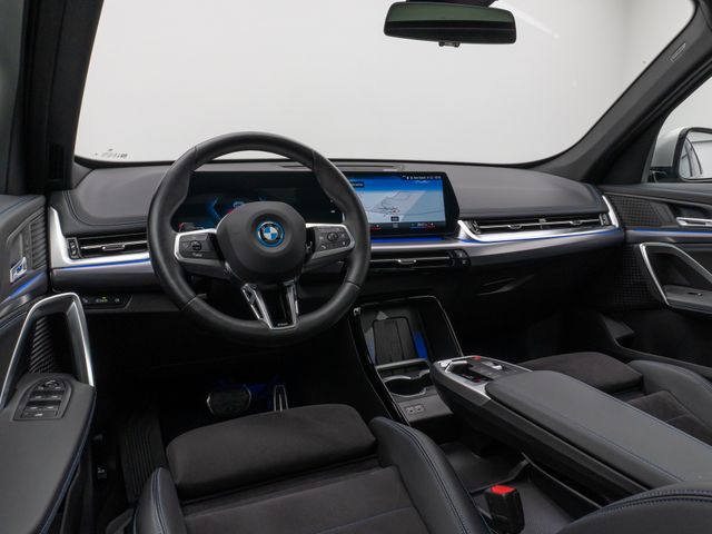 Foto Nummer 38: BMW iX1