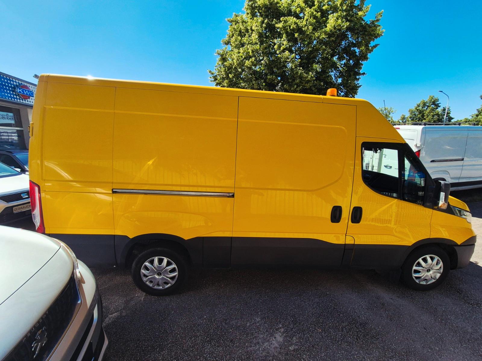Iveco Daily Kasten Hoch+Lang Klima+AHK 3.5t+LED