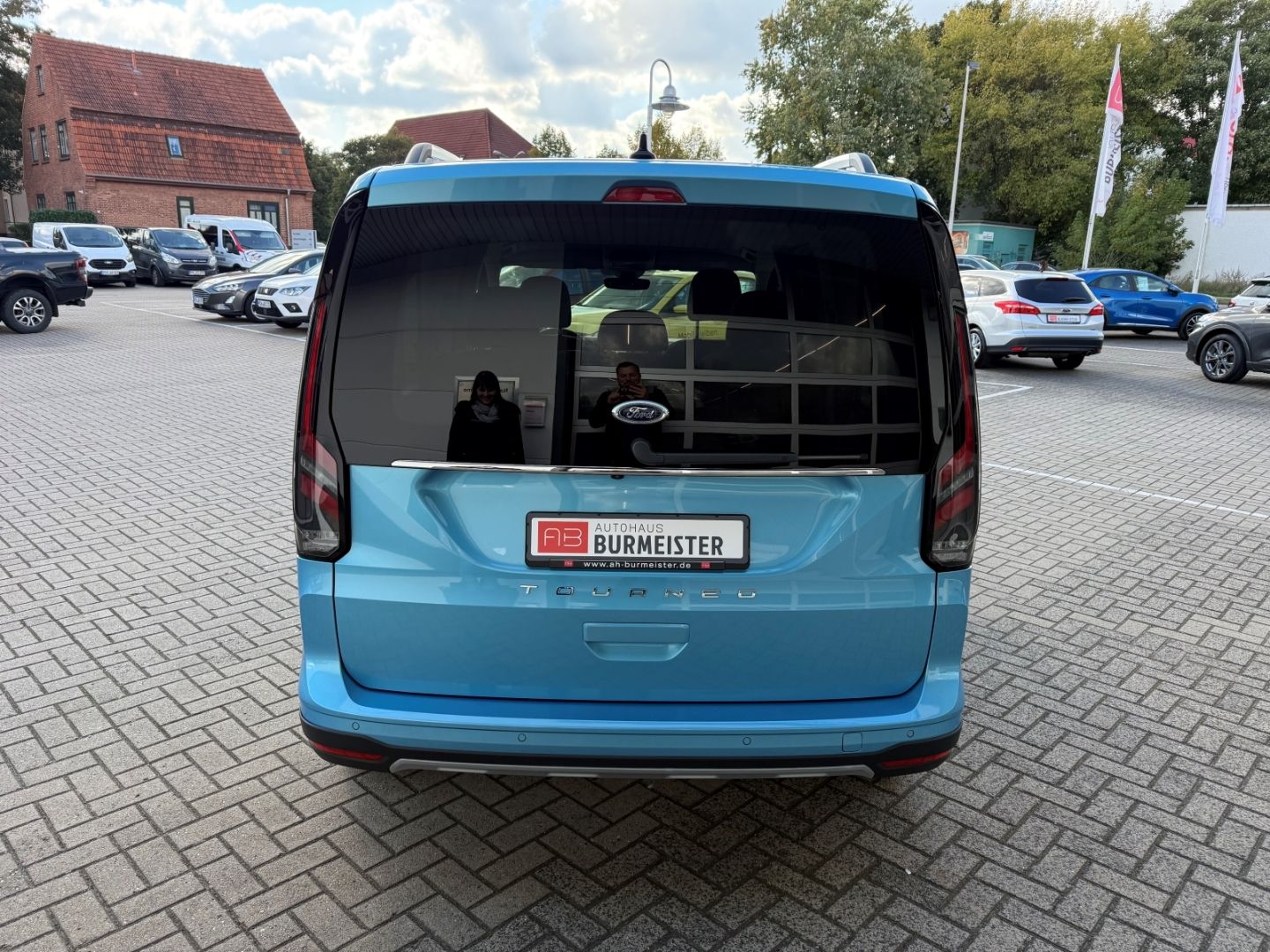 FORD Tourneo Connect 2.0 EcoBlue EU6d Active 7-Sitzer - Image 5