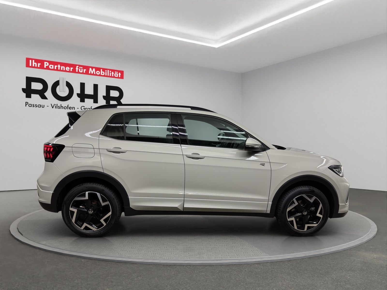 Volkswagen T-Cross R-Line 1.0 TSI ACC LED Matrix Navi PDC S foto 4