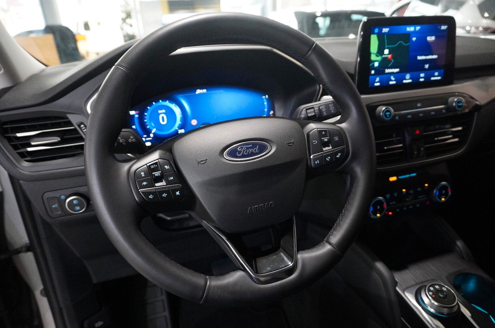 Fahrzeugabbildung Ford Kuga 2.5 HYBRID TITANIUM X 4X4 NAVI/LED/KAMERA