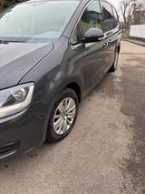 Volkswagen Sharan 2.0 TDI SCR DSG Comfortline Comfortline - Volkswagen Sharan Comfortline mit Diesel-Antrieb