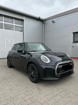 MINI Cooper SE MINI Electric Trim MINI Electric Trim - MINI Cooper SE: Electric Trim