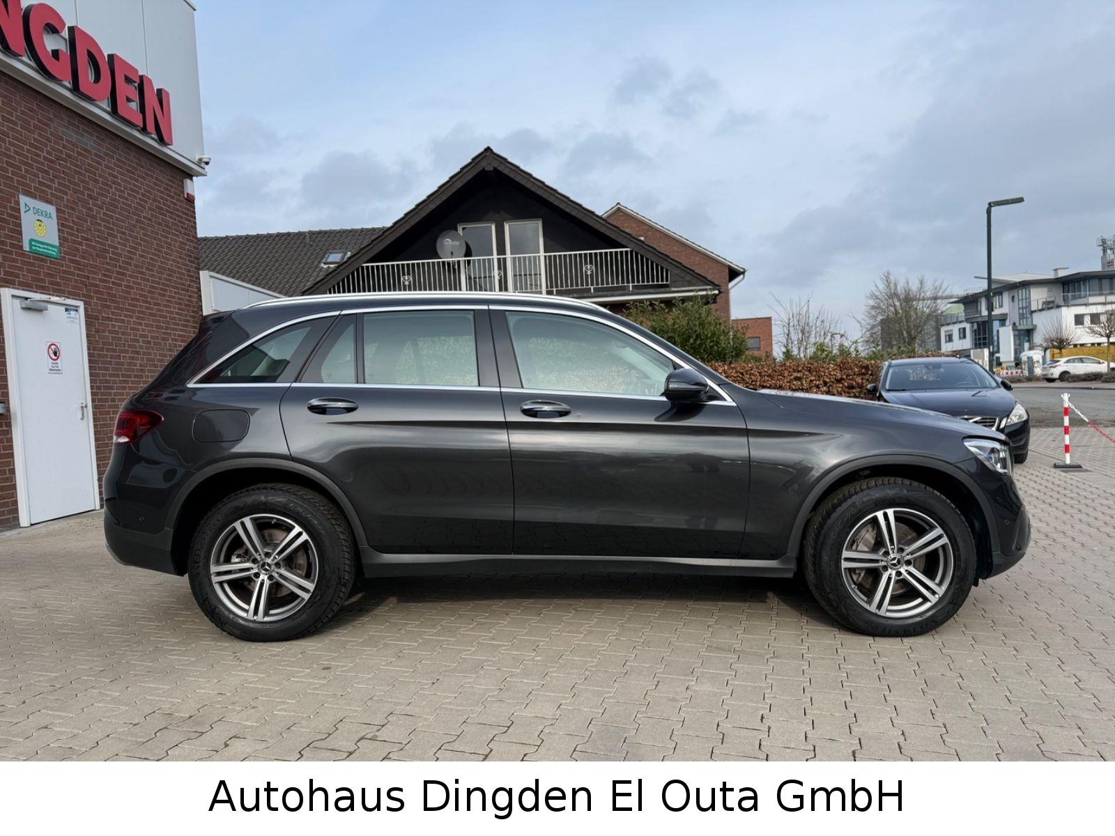 Mercedes-Benz GLC 300d Business 4Matic