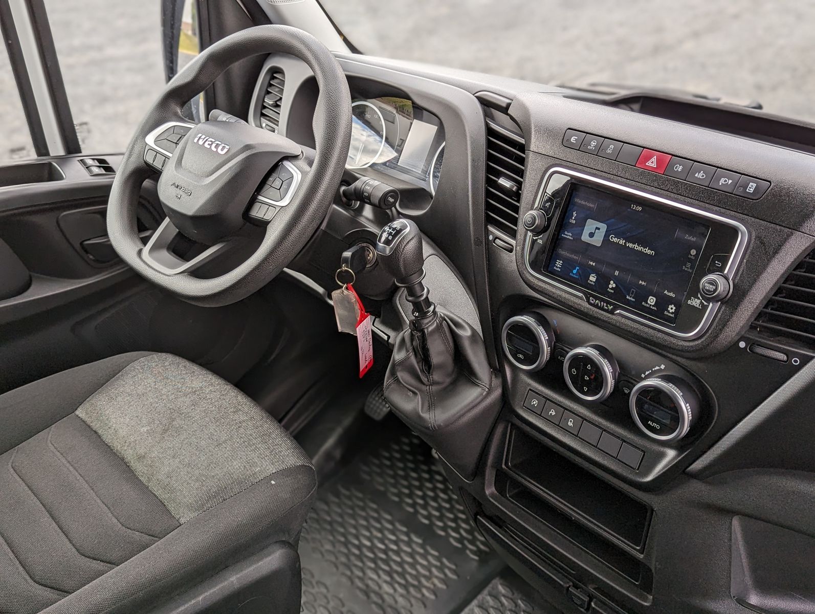 IVECO Daily 35S18V4100L 2.3LDach/Holzboden Kamera Klim - Image 14