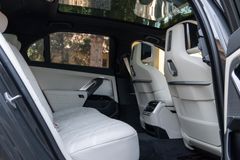 BMW 740 – 17 / 30