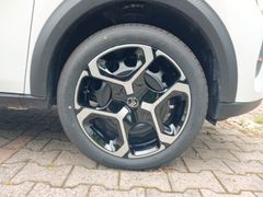 C3 Hybrid 110 PLUS C3 Hybrid 110 PLUS