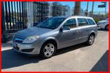 Opel Astra 1.6 115CV Sports Tourer Cosmo - Opel Astra aus 2010: Sports Tourer