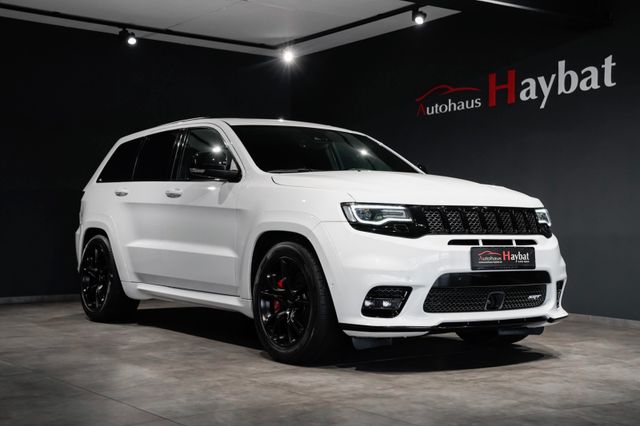 Jeep Grand Cherokee 6.4 V8 SRT *GRAIL* Pano-Kamera-HK