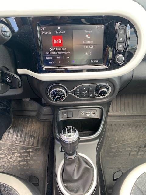Fahrzeugabbildung Renault Twingo Intense// Faltdach, KlimaAT, Bluetooth, S