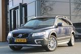 Volvo XC70 2.0 D4 automatik | Schiebedach | AHK | NL A - Volvo XC70 mit Diesel-Antrieb: Kombi, 2.4