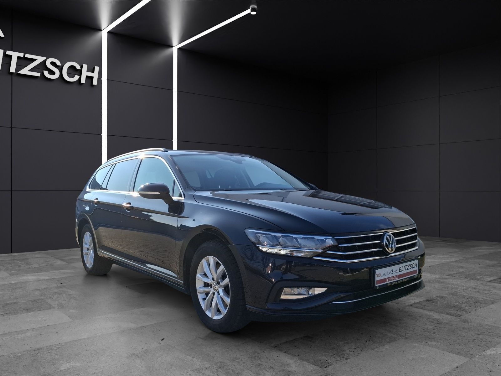 Fahrzeugabbildung Volkswagen Passat Variant TSI DSG AHK LED Navi ACC PDC SH L