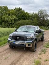 Toyota Tundra 5,7 i-Force 2WD - Toyota Tundra: Automatik