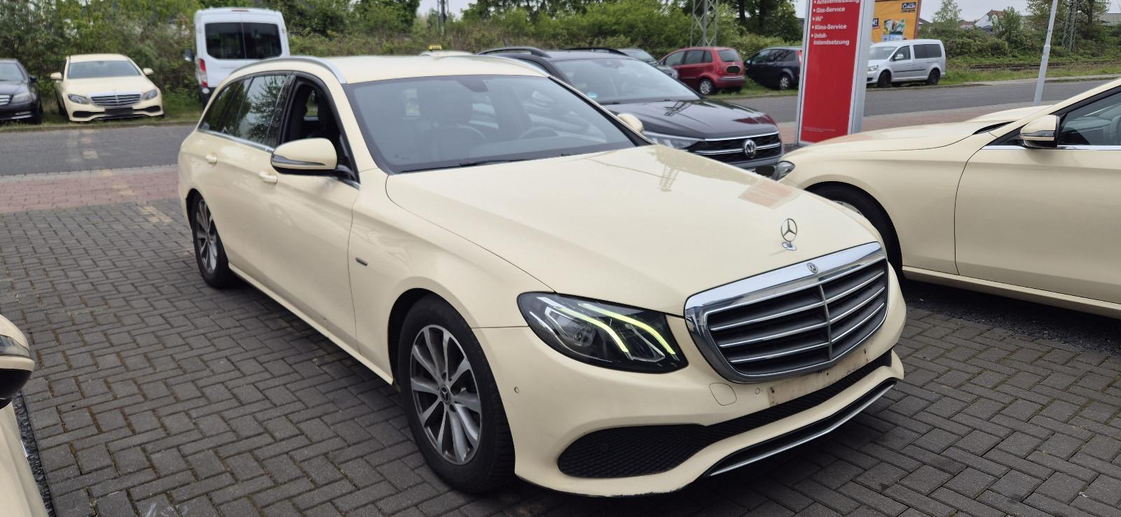 Mercedes-Benz E 200 T-Modell/ TAXI - LED - KAMERA - PDC - NAVI