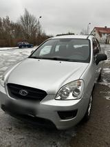 Kia Carens - gebrauchte Kia Carens aus dem Jahr 2009