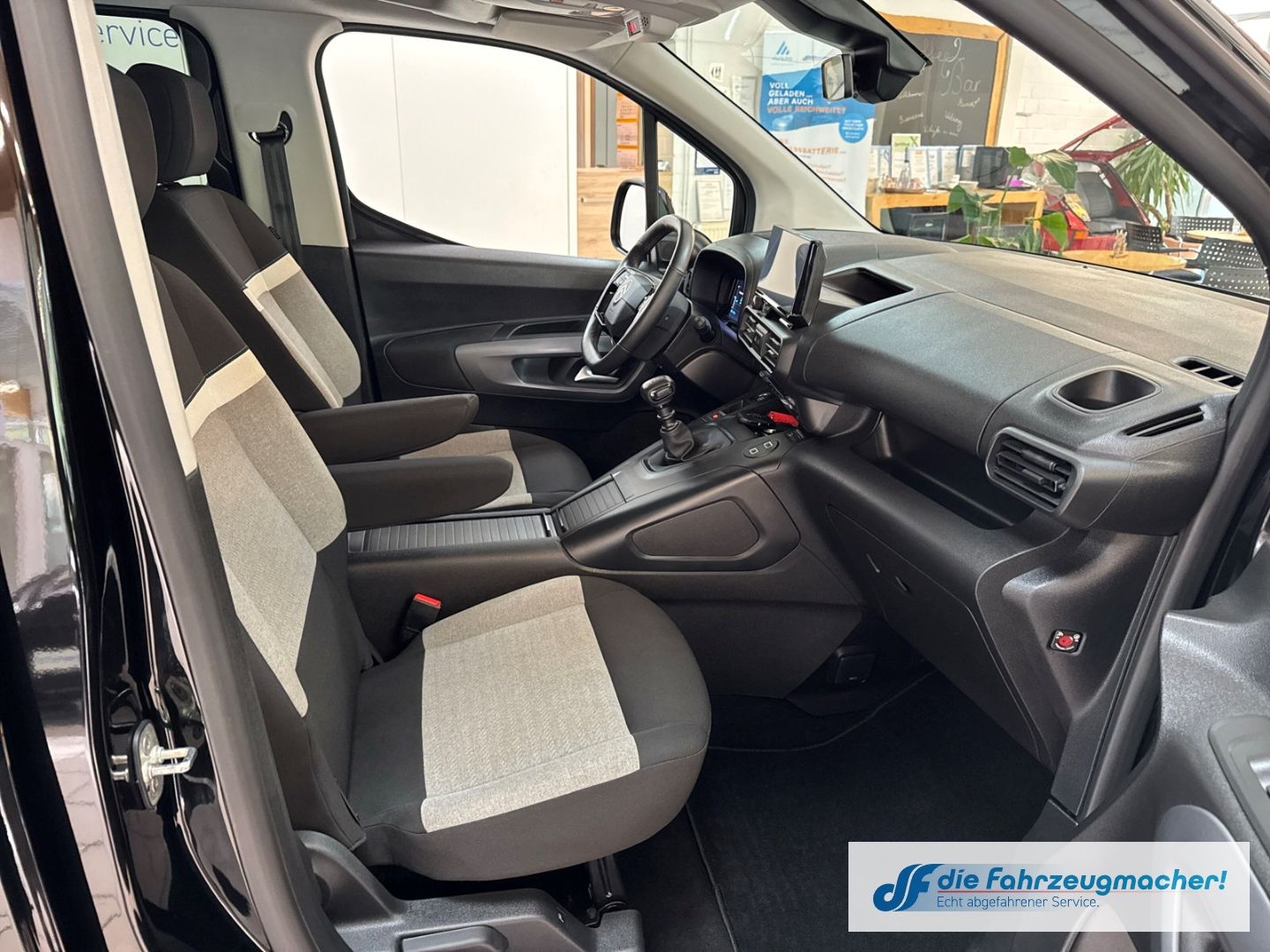 Fahrzeugabbildung Citroën Berlingo Max M Navi Digitales Cockpit Soundsyste