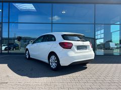 Fahrzeugabbildung Mercedes-Benz A 180 Style LED Navi Einparkhilfe Sitzhzng. 16"