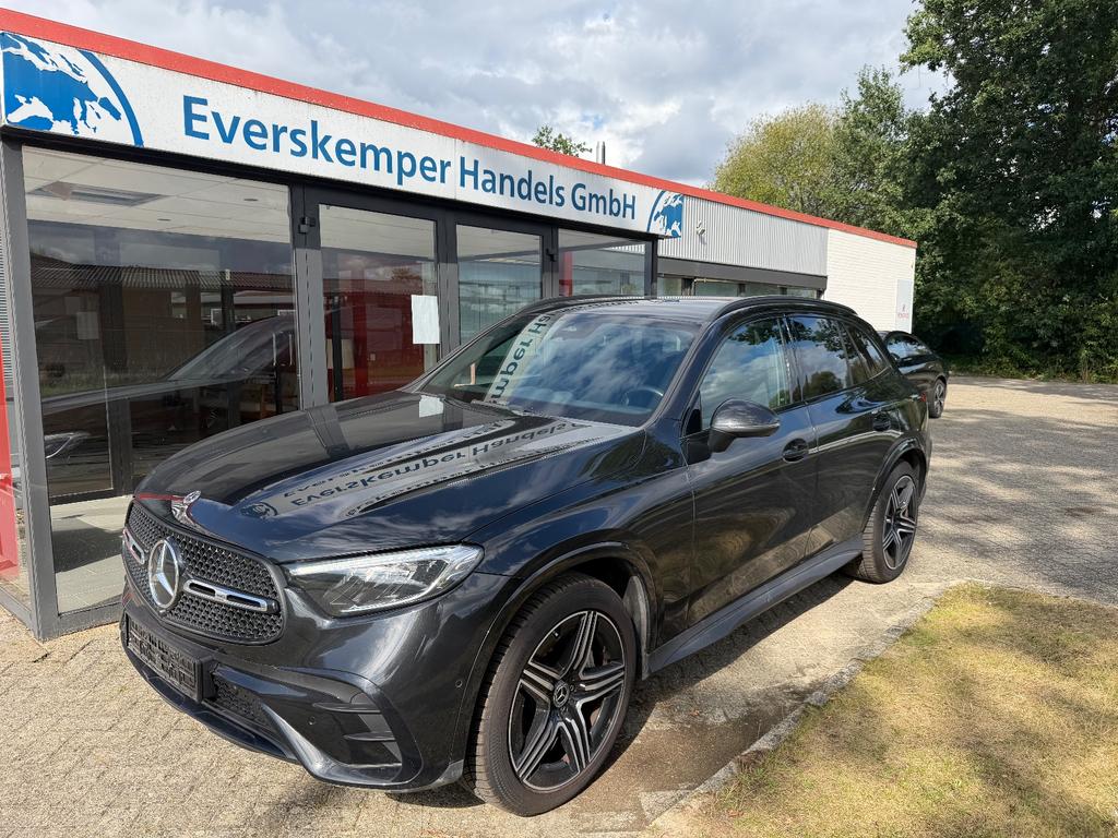 MercedesBenz GLC 300 4Matic  AMGLINE  NIGHT  BURMESTER 2025