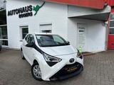 Toyota Aygo AYGO x/GJR/NICHTRAUCHER/1.HAND/TÜV NEU - Toyota Aygo (X) in Lübeck