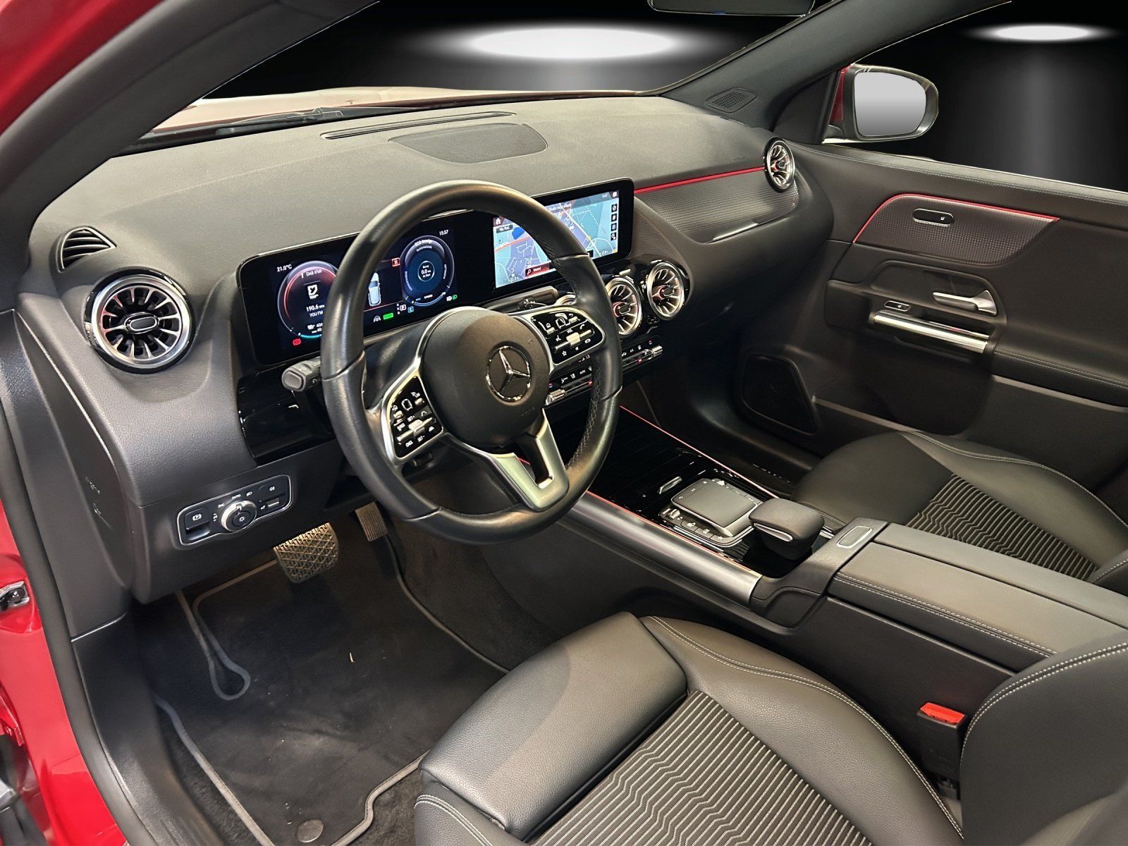 Fahrzeugabbildung Mercedes-Benz EQA250 Prog DISTRO Pano Memo Hifi 360°KeyGo Busi