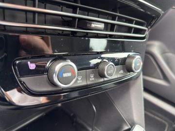 Opel Mokka Elegance 1.2 Turbo Navi+SHZ+LHZ+LED+RFK+LM