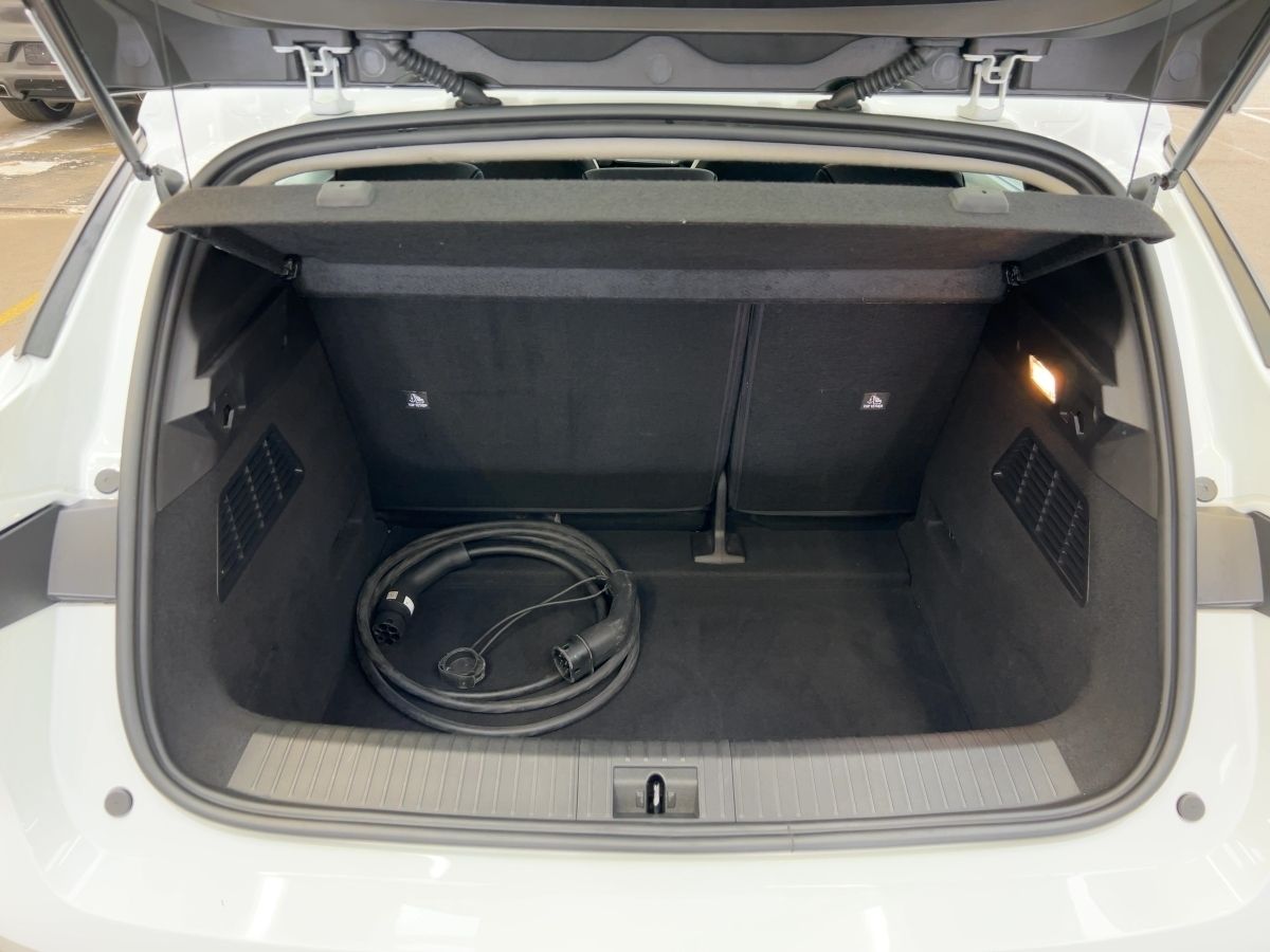 Renault Megane E-TECH - Bild 18