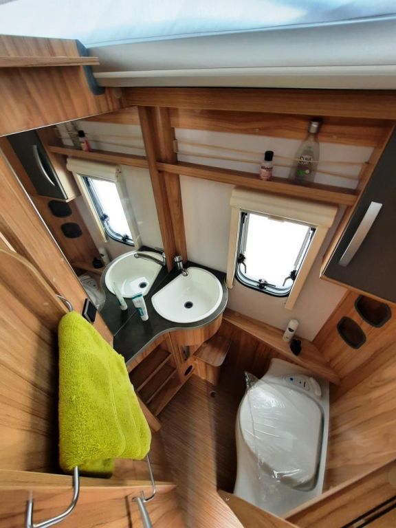 Fahrzeugabbildung HYMER / ERIBA / HYMERCAR Feeling 442 Verfüg./Sparen Sie 7.035,- €