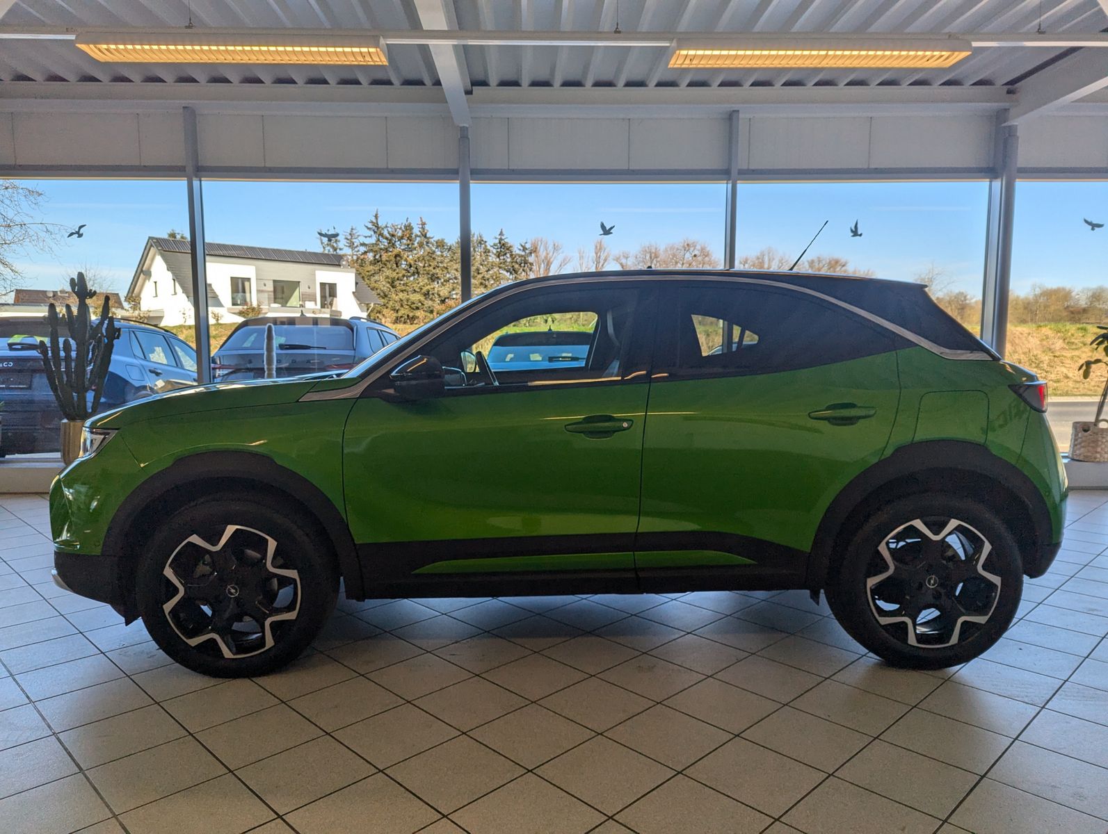 Fahrzeugabbildung Opel Mokka 1.2 Ultimate Aut. Winter-Paket Kamera ACC