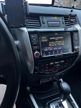 Nissan Navara N Guard  - Nissan Navara: Automatik