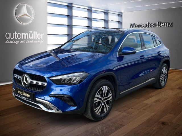 Mercedes-Benz GLA 180 PROGRESSIVE+PANO+EASYPACK+KAMERA+LED+