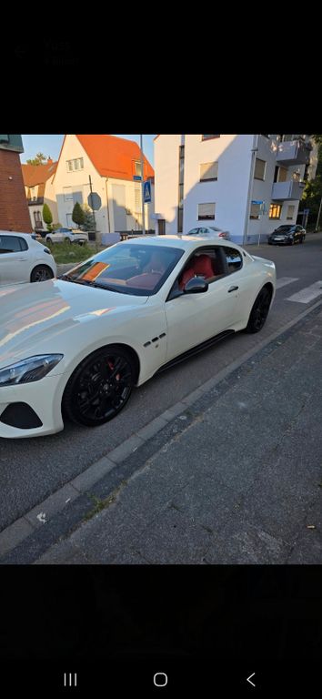 Image of Maserati Granturismo