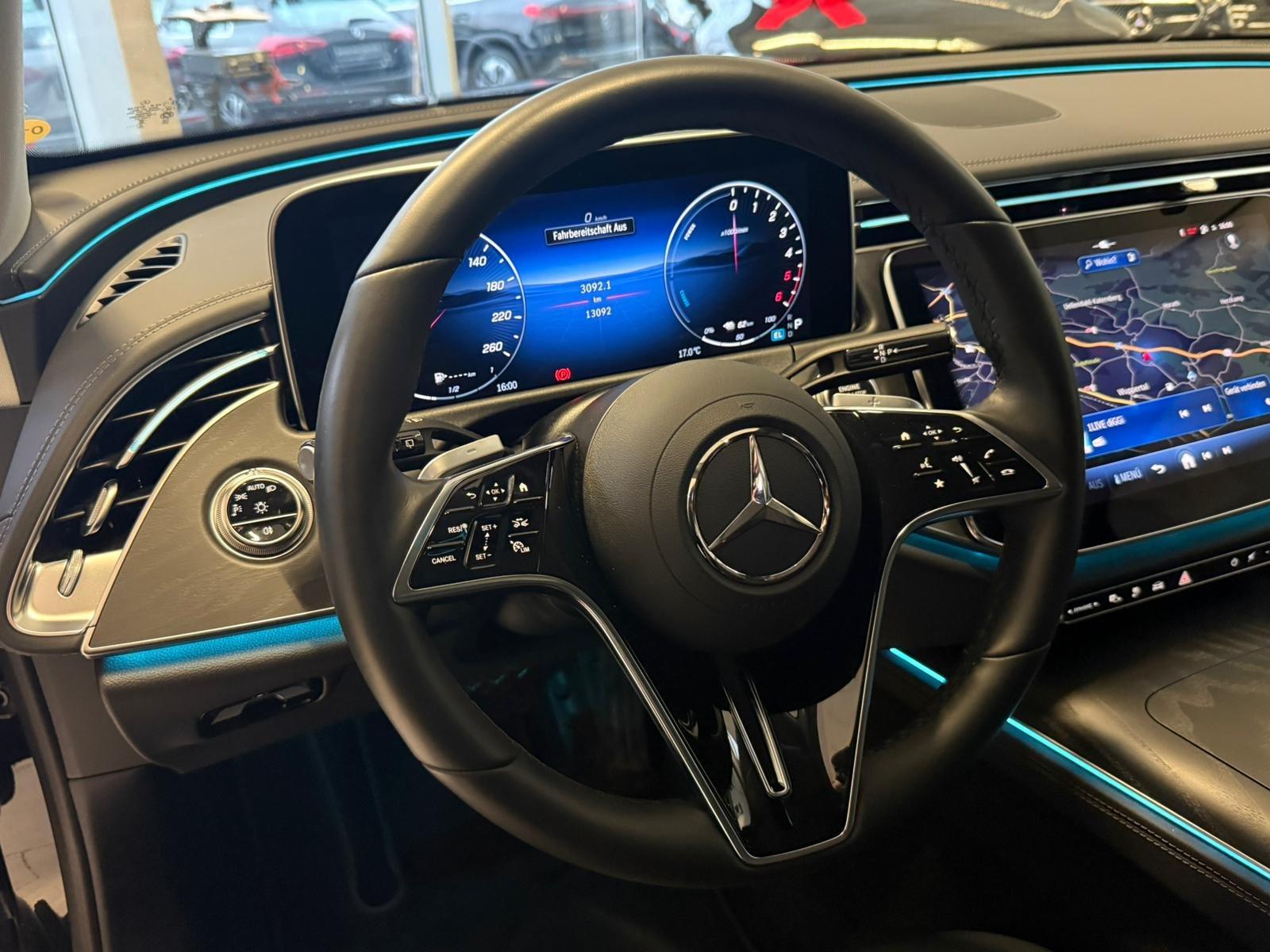 Mercedes-Benz E 300de 4M T All-Terrain AIRMATIC+DISTR+AHK+360°