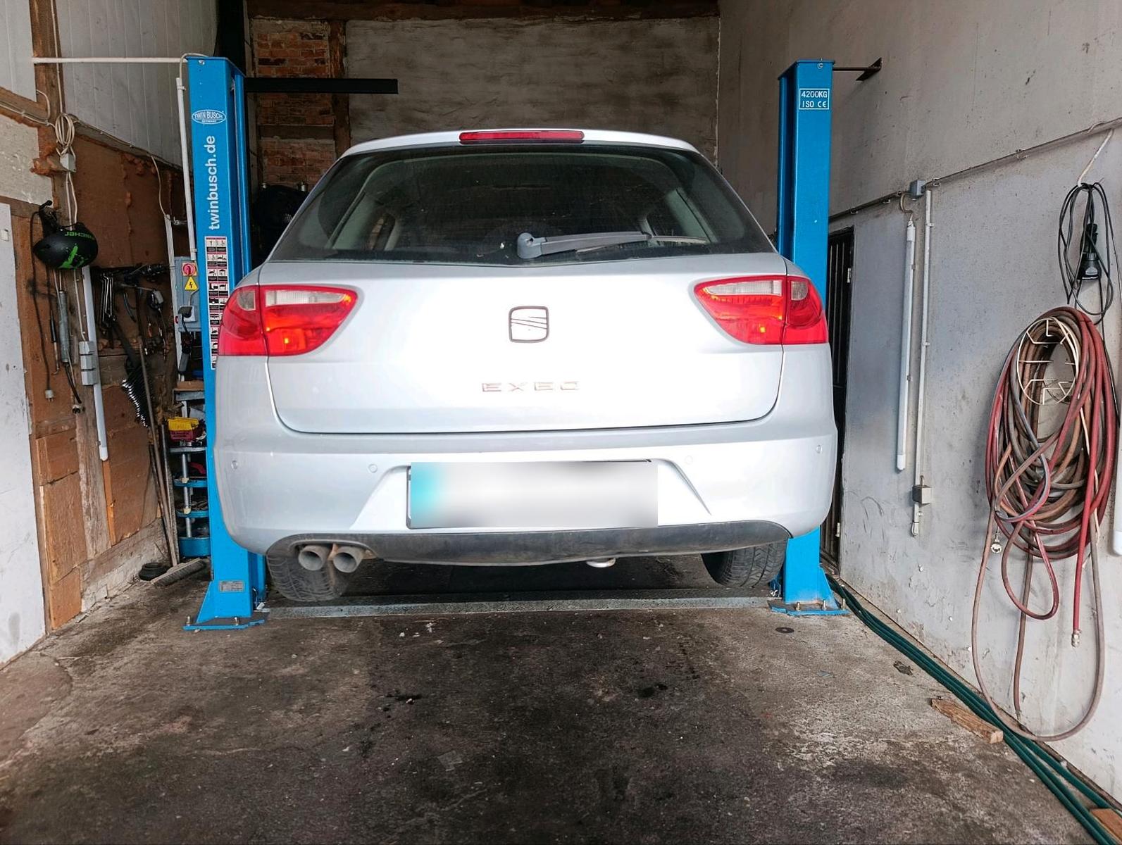 Seat Exeo 2009 — photo 14