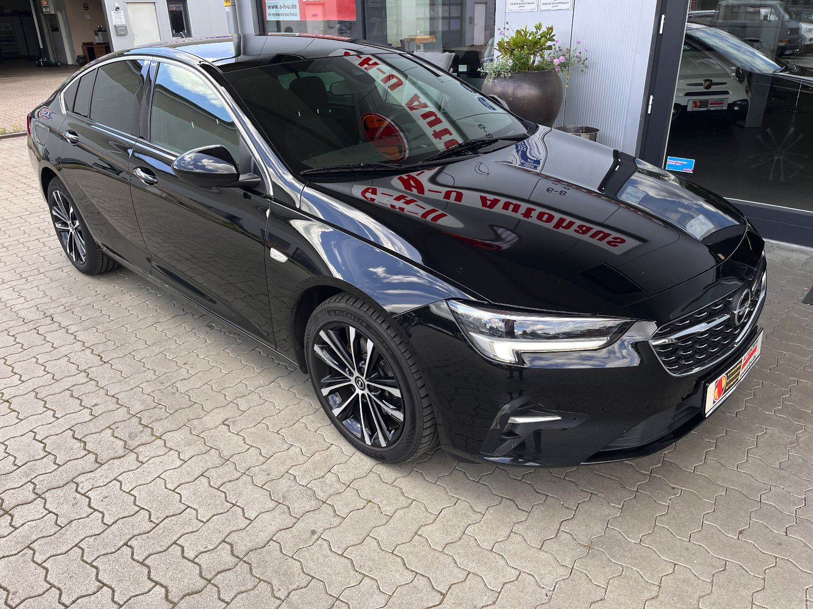 Fahrzeugabbildung Opel Insignia B Grand Sport Elegance