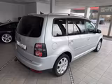 Volkswagen Touran 1.9 TDI Freestyle 7-Sitzer AHK NAVI TEMPO - Volkswagen Touran: 1.9