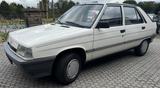 Renault R11 TL - Renault R 11 mit Benzin-Antrieb