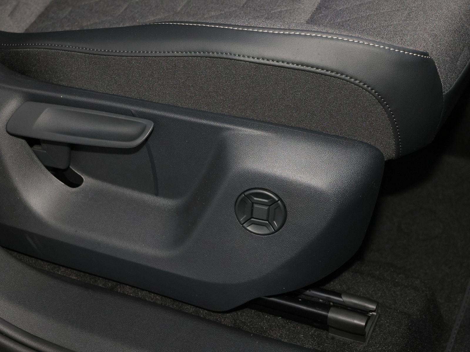 Volkswagen Tiguan - Bild 10