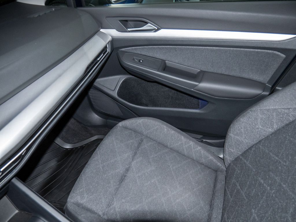 Volkswagen Golf - Bild 14