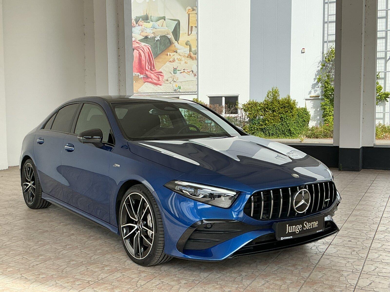 Mercedes-Benz A 35 AMG 4M Limousine Pano-Dach/Distronic/Memory