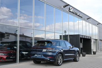Porsche Cayenne - 5