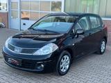 Nissan Tiida 1.6  Automatik - schwarze Nissan Tiida