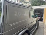 Mercedes-Benz G 320 kurz 463, Oldtimer, umfang. Ausstattutung - schwarze Mercedes-Benz G 320