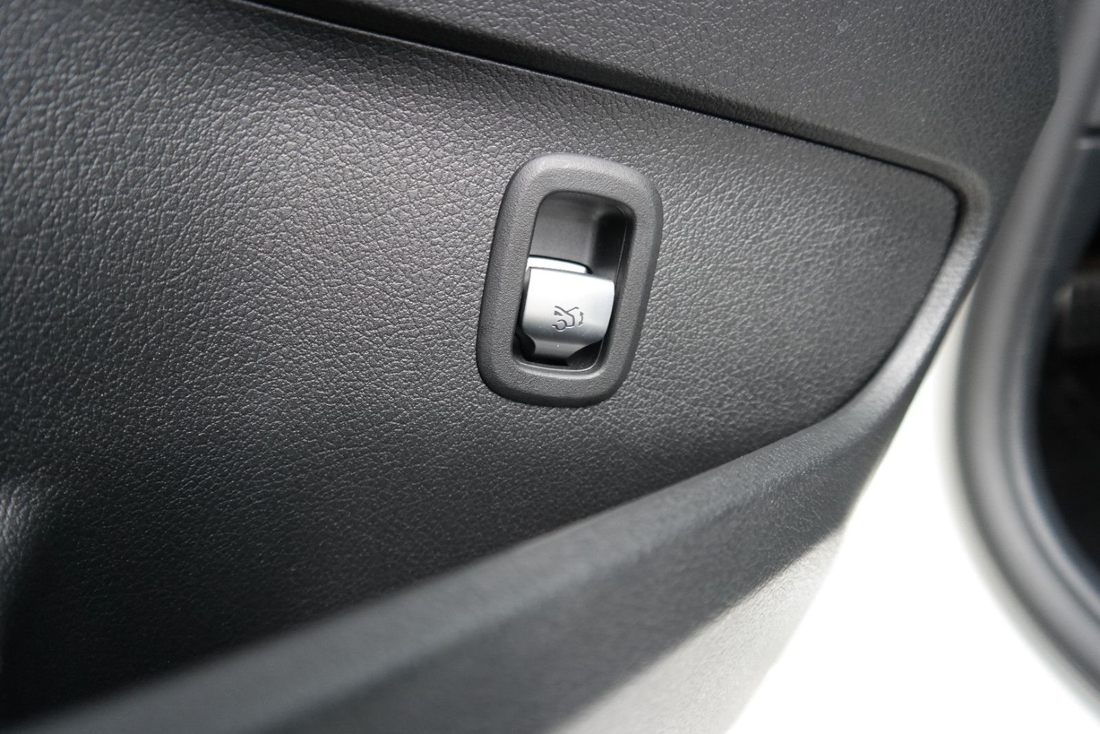 Mercedes-Benz C 220 T 4Matic Leder LED AMG-Line High-B. Garan foto 24