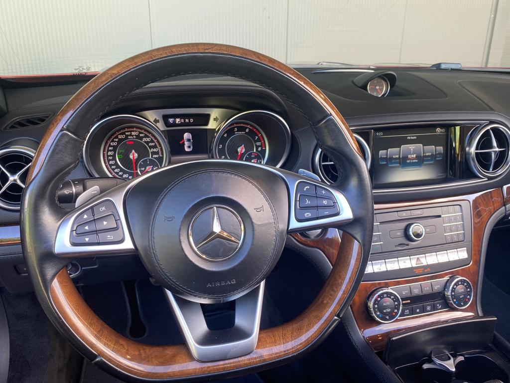 Mercedes-Benz SL 400