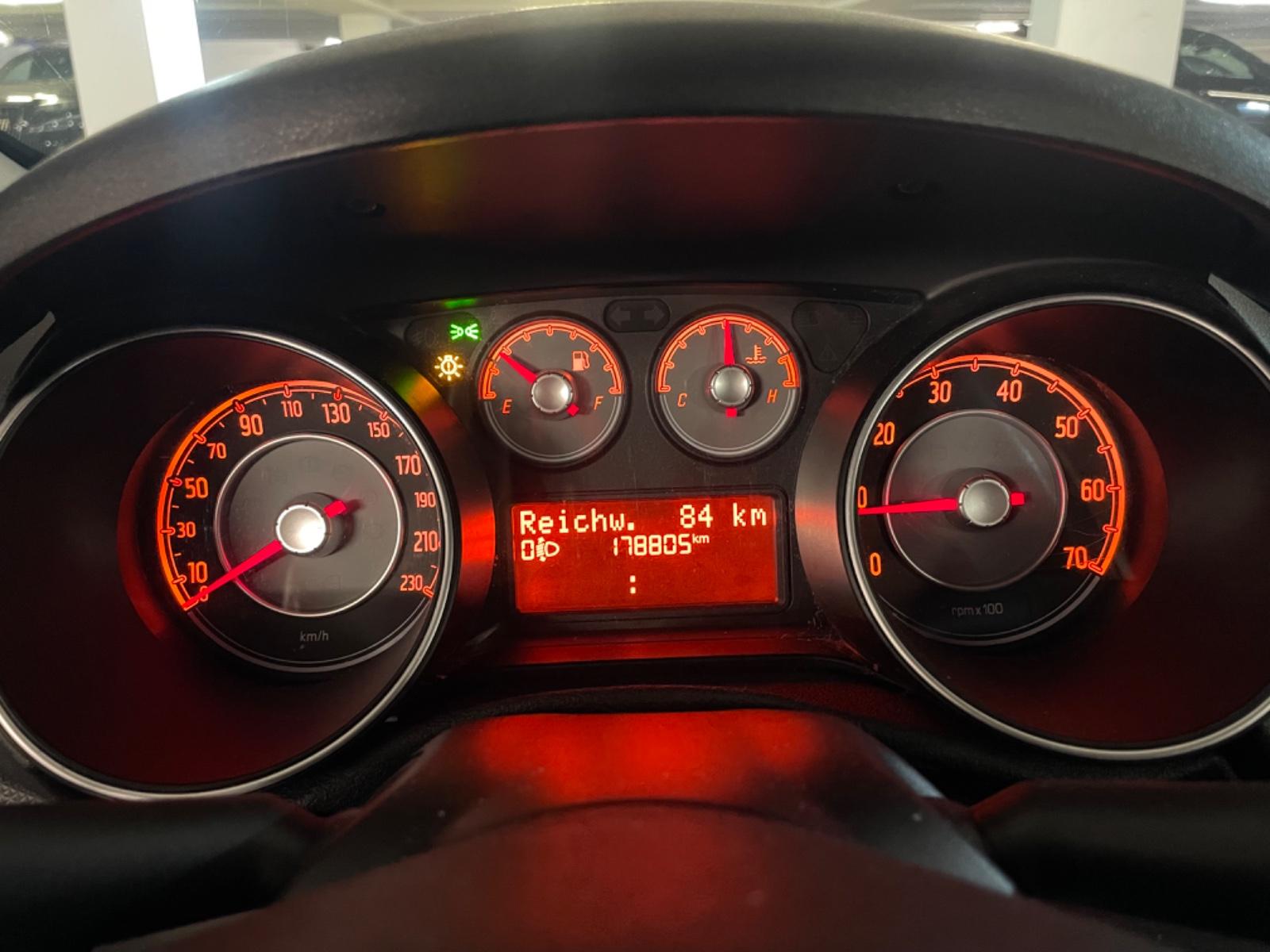 Fiat Punto 1.2 8V EU5 / TÜV 3.27