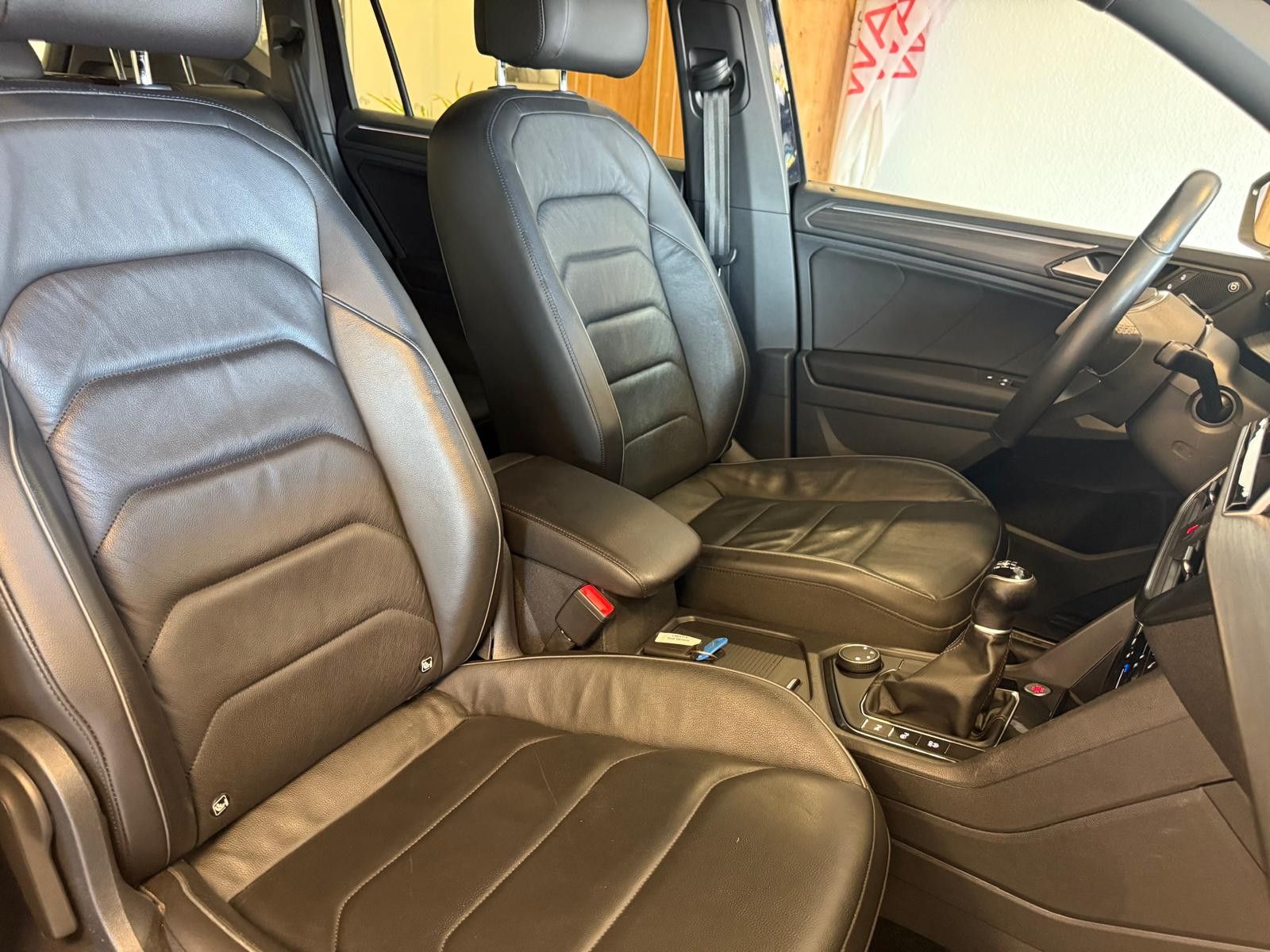 Fahrzeugabbildung SEAT Tarraco Xcellence/ PANORAMA/LEDER/AHK