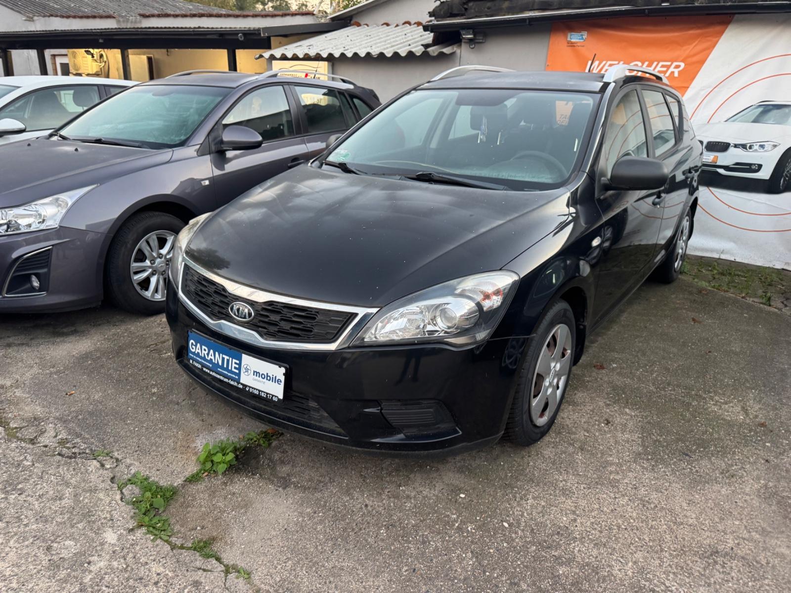 Kia cee'd 2010 — photo 5