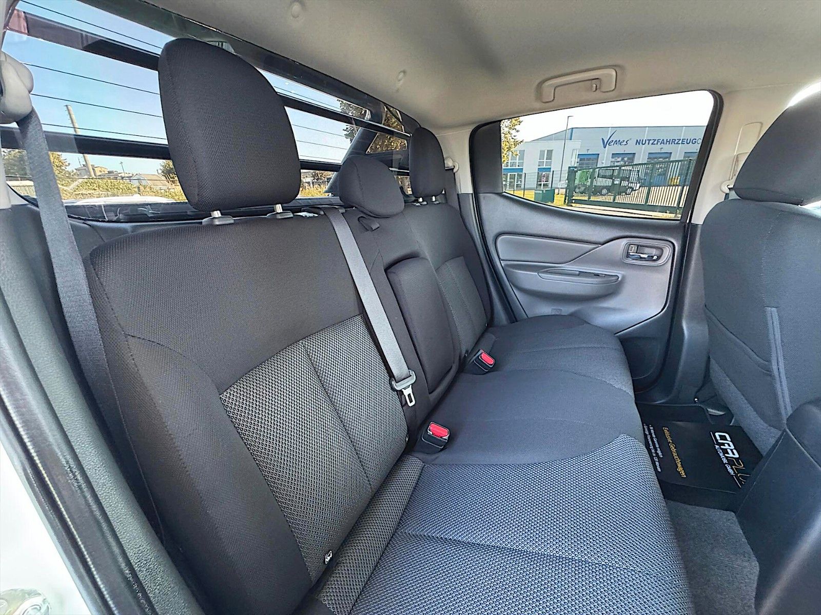 Fahrzeugabbildung Fiat Fullback 2.4 JTD Double Cab Offroad Cross DAB+