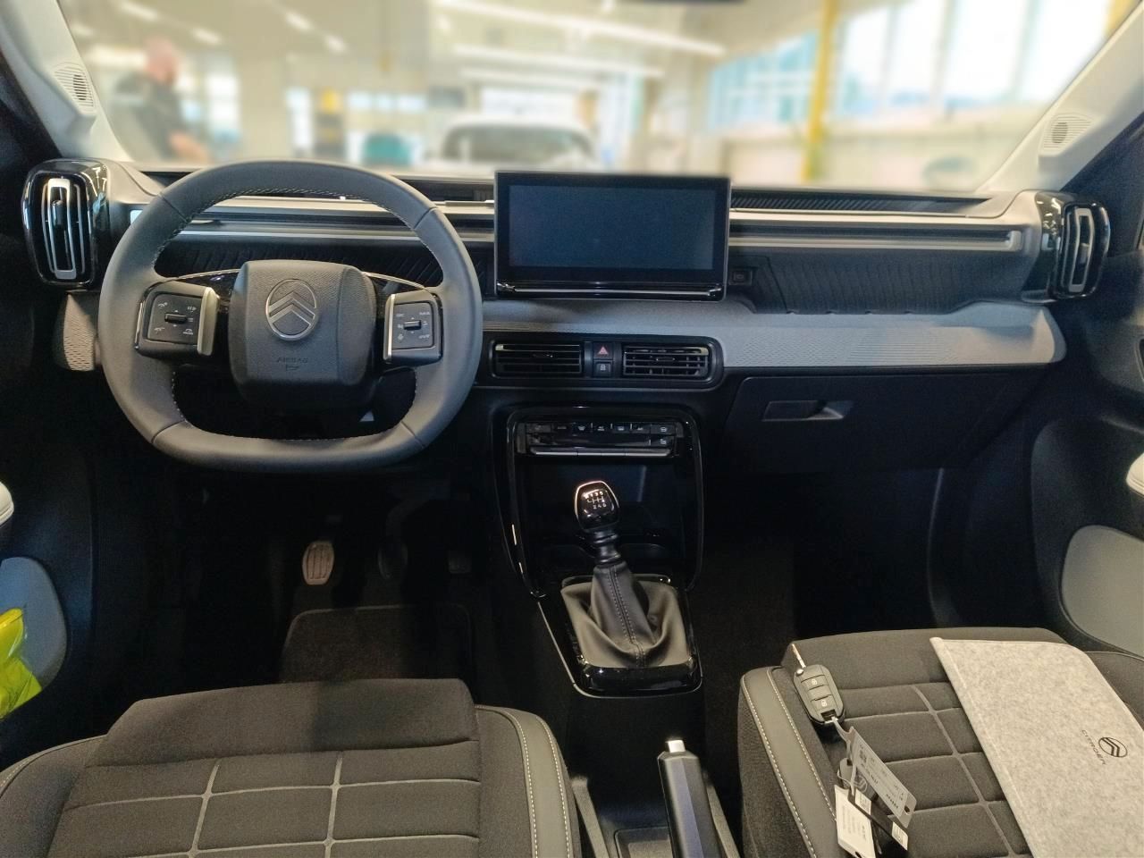 Fahrzeugabbildung Citroën C3 Turbo 100 Max Winter Paket Allwetterreifen